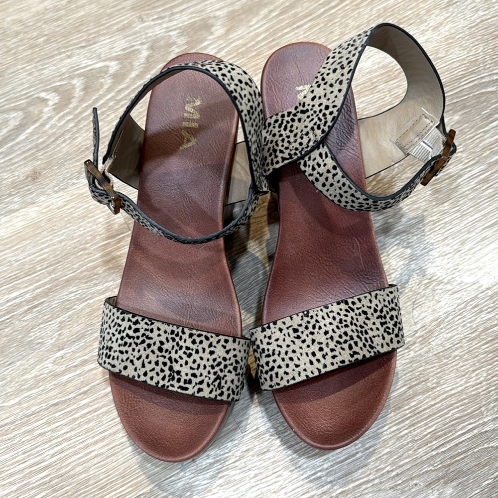 MIA Senna Leopard Wedges